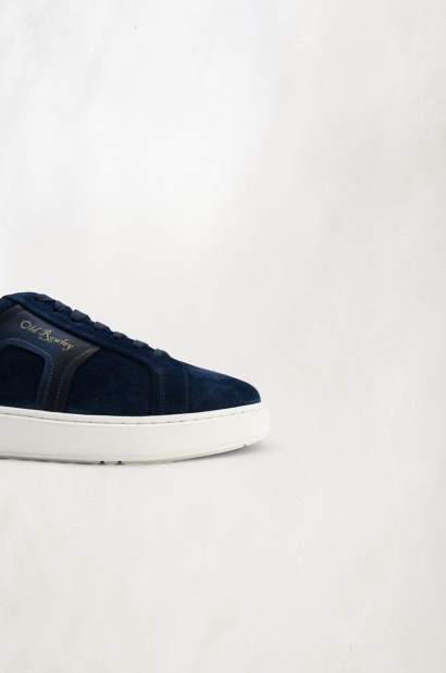 Zapatillas piel gamuza azul suela extragruesa Old Rowley - vista lateral cerca