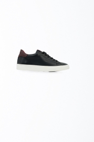 Zapatillas de piel negra interior rojo - vista lateral