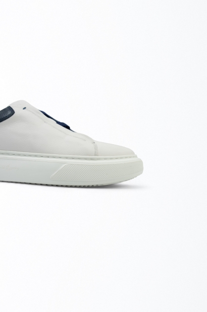 Old Rowley Zapatillas Piel Blanca y Azul Suela Ultra Ligera - vista lateral cerca