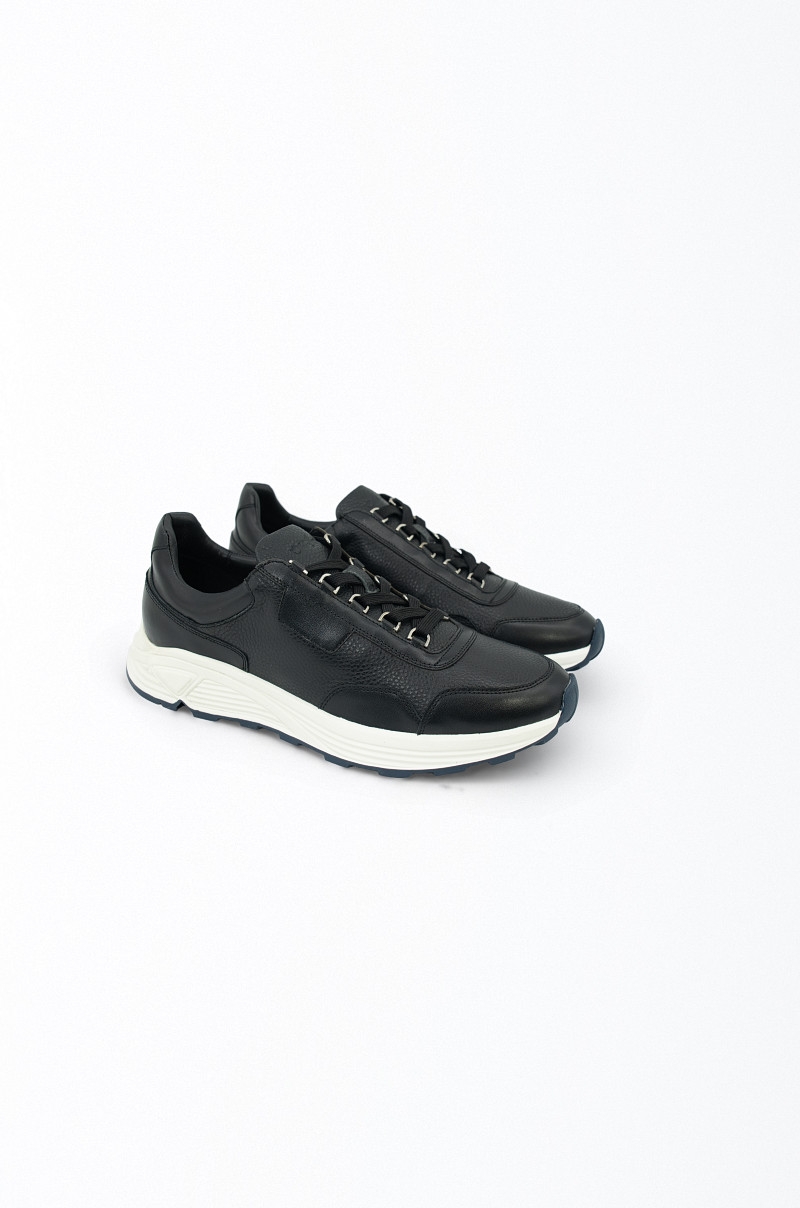 Zapatillas negras con suela bicolor Old Rowley - vista lateral del par