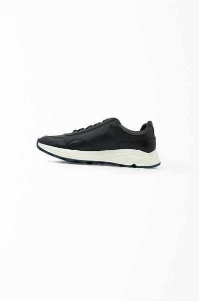 Zapatillas negras con suela bicolor Old Rowley - vista otro lateral