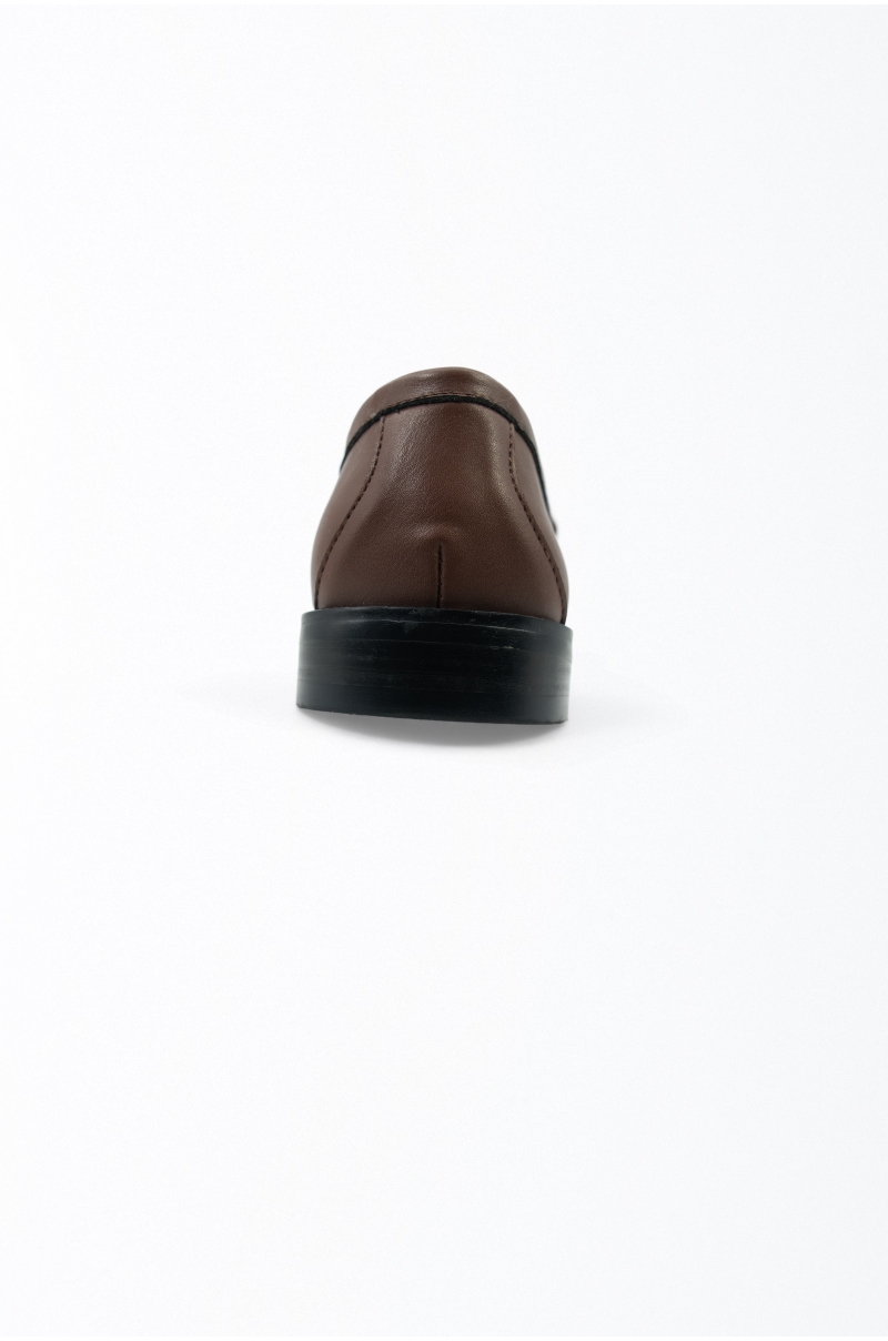 Mocasines clásicos con antifaz Marrón Old Rowley - vista talon