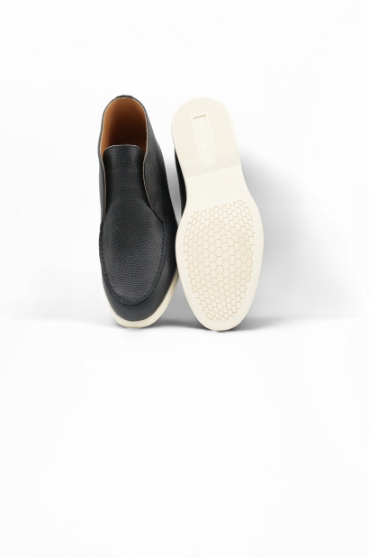 Botines de piel natural negros para hombre de Old Rowley- vista suela