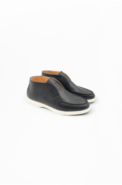 Botines de piel natural negros para hombre de Old Rowley - vista lateral del par