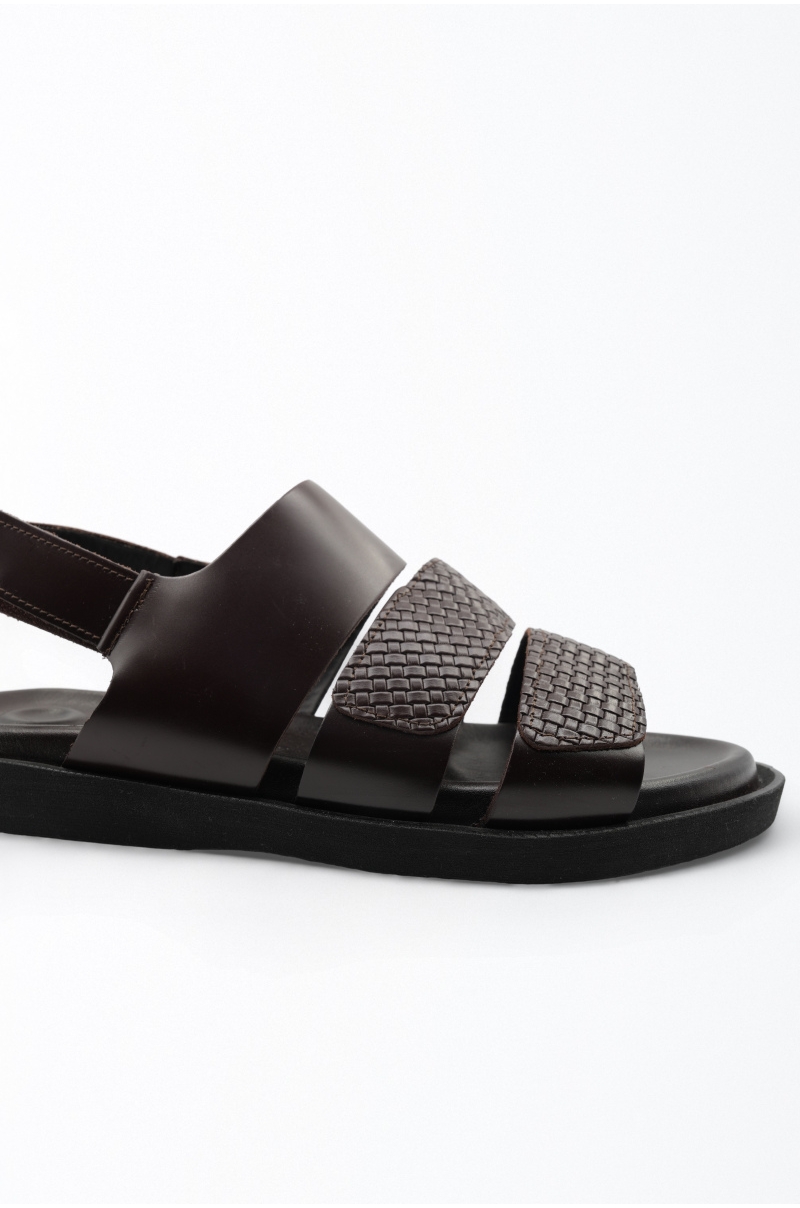 Sandalias de Piel Natural Marrón Plantilla Doble Grosor Old Rowley - vista lateral cerca