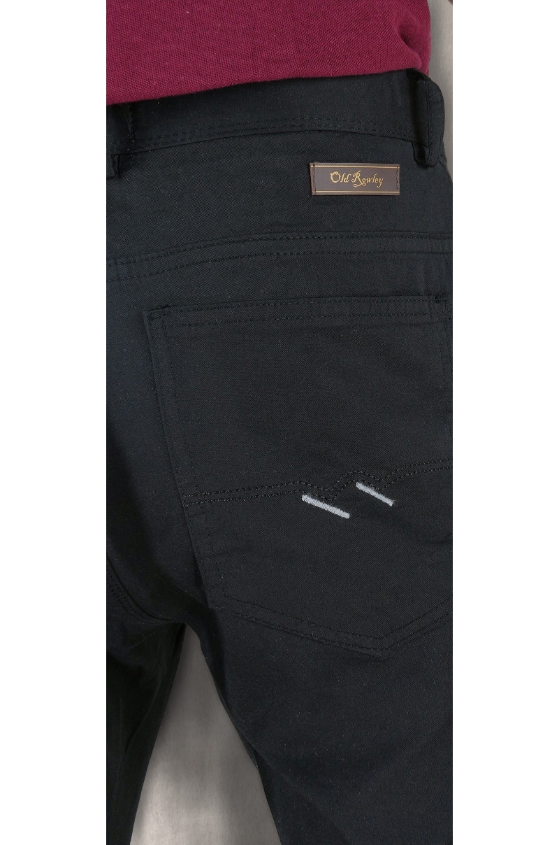 Pantalón Largo Negro slim fit Old Rowley - vista detalle material cerca