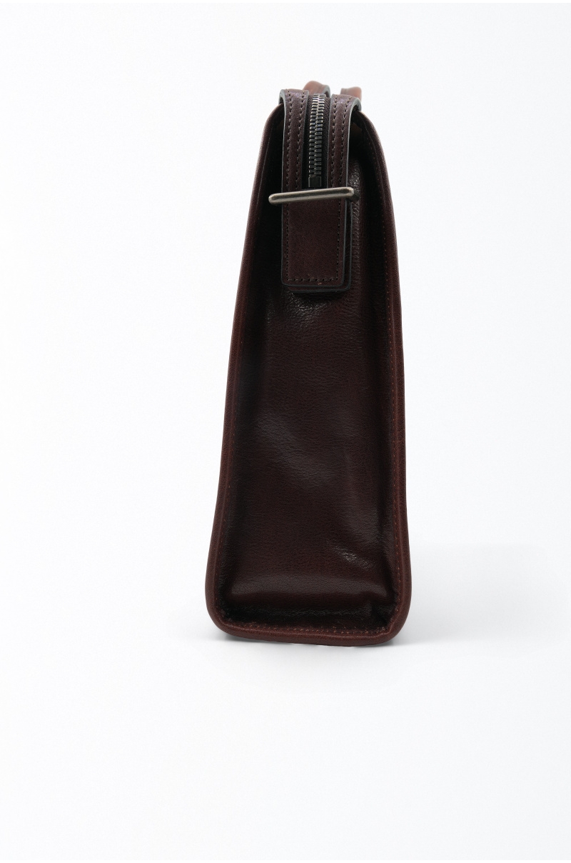 Maletín de piel marrón con bandolera Old Rowley - vista lateral
