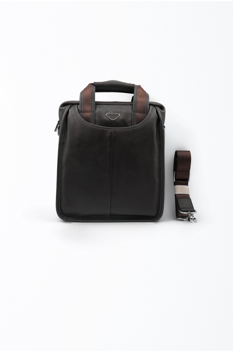 bandolera de piel marrón oscuro  Old Rowley - vista frontal