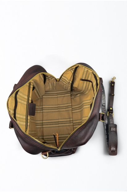 Bolso de viaje de piel marrón estilo weekender Old Rowley - vista interior