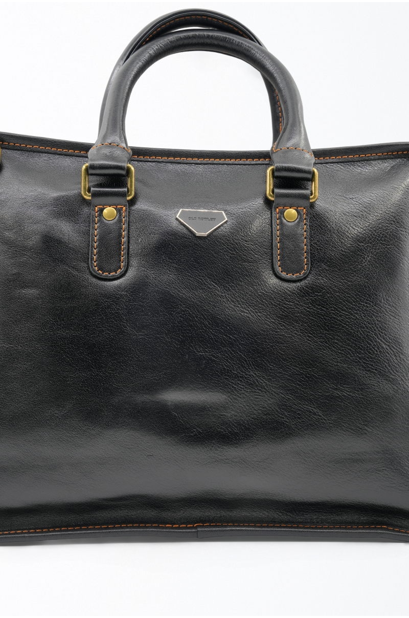 Maletín de piel negro Old Rowley - vista delantera cerca