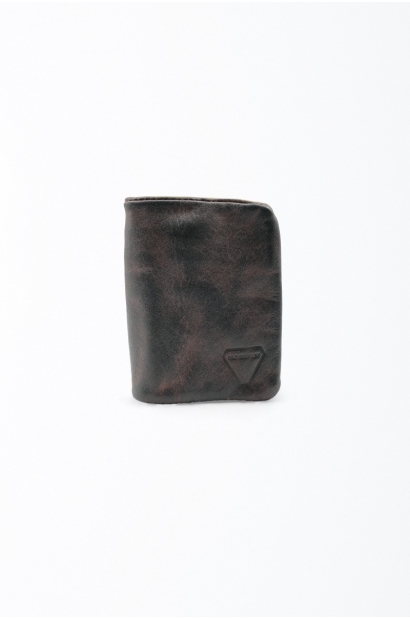 Cartera de piel marrón envejecido para hombre con monedero exterior Old Rowley - vista frontal cerca