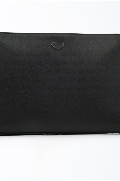 Portadocumentos de piel negra con cremallera para hombre Old Rowley - vista cerca