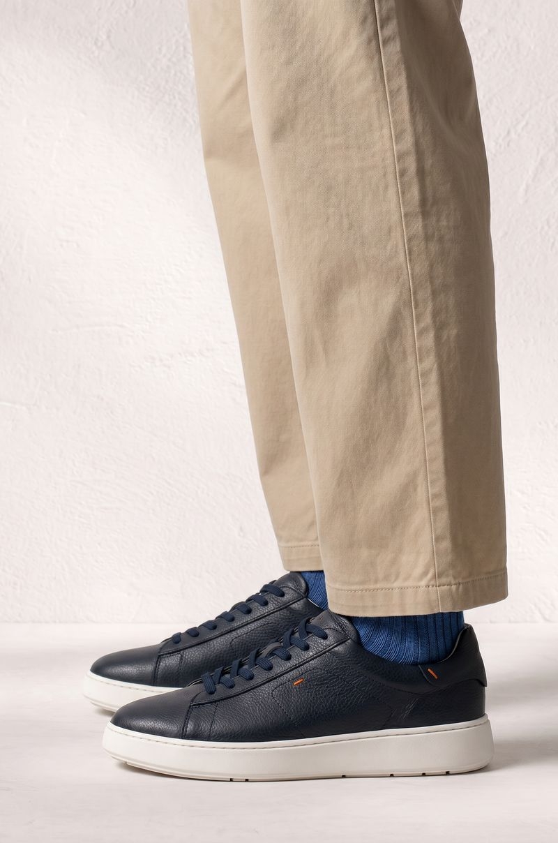 Zapatillas de Piel Cosido Reforzado Old Rowley - vista puesto en el modelo