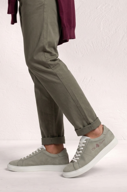 zapatillas talón letras en...