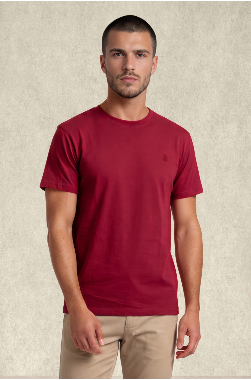 Camiseta básica rojo granate con logo bordado – Old Rowley vista frontal