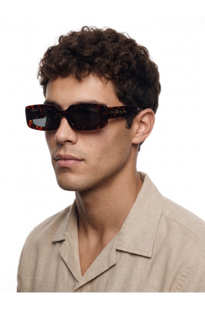 Gafas de Sol Unisex Rectangulares estilo carey Old Rowley Polarizadas UV400 - vista puesta en el modelo