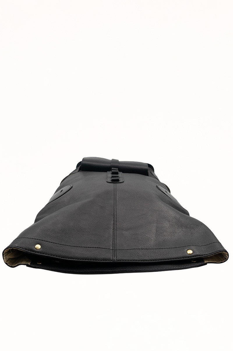 Mochila de Piel Negra Heritage para Hombre Old Rowley - vista en plano