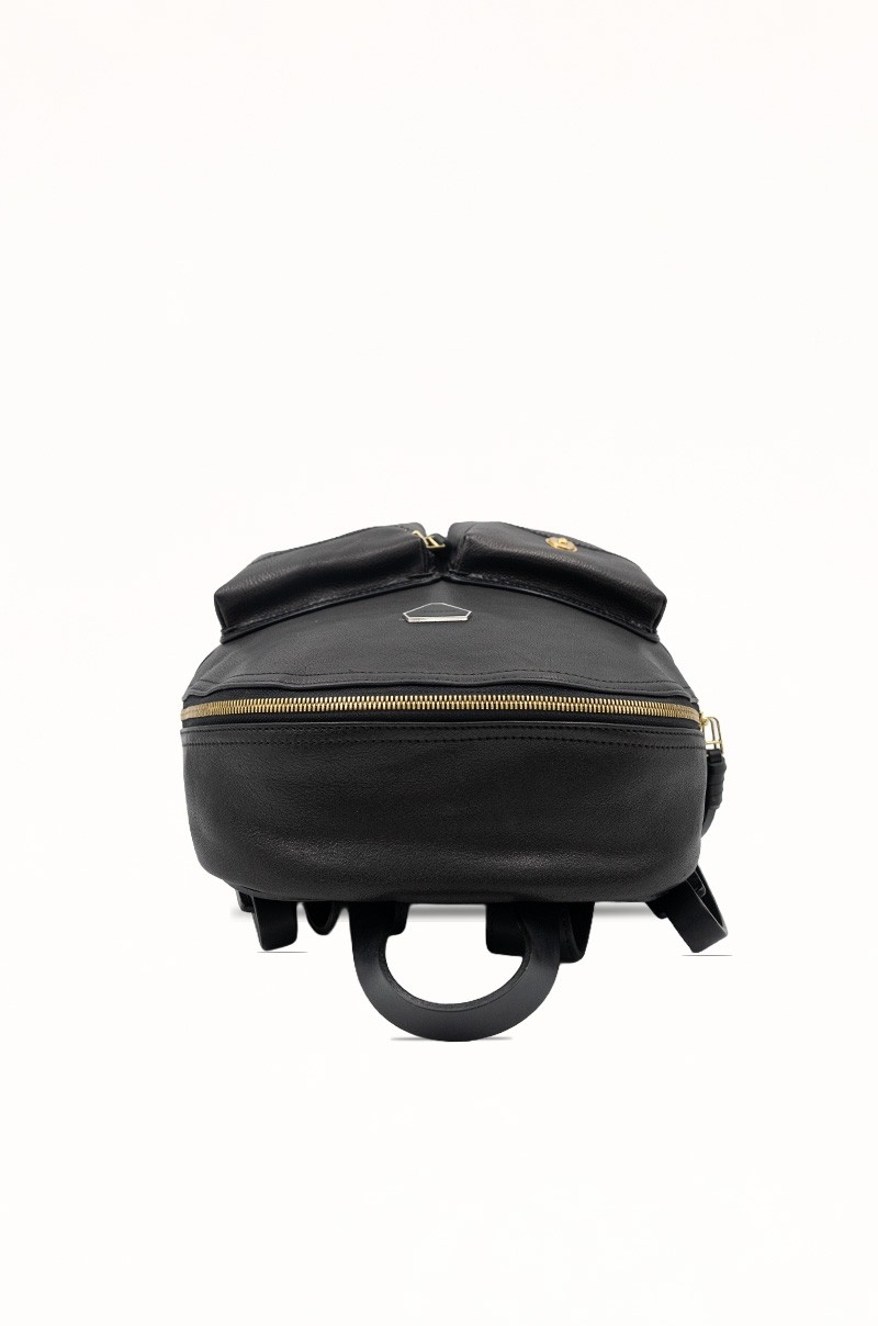 Mochila de Piel Negra con Bolsillos para Mujer Old Rowley - vista en plano