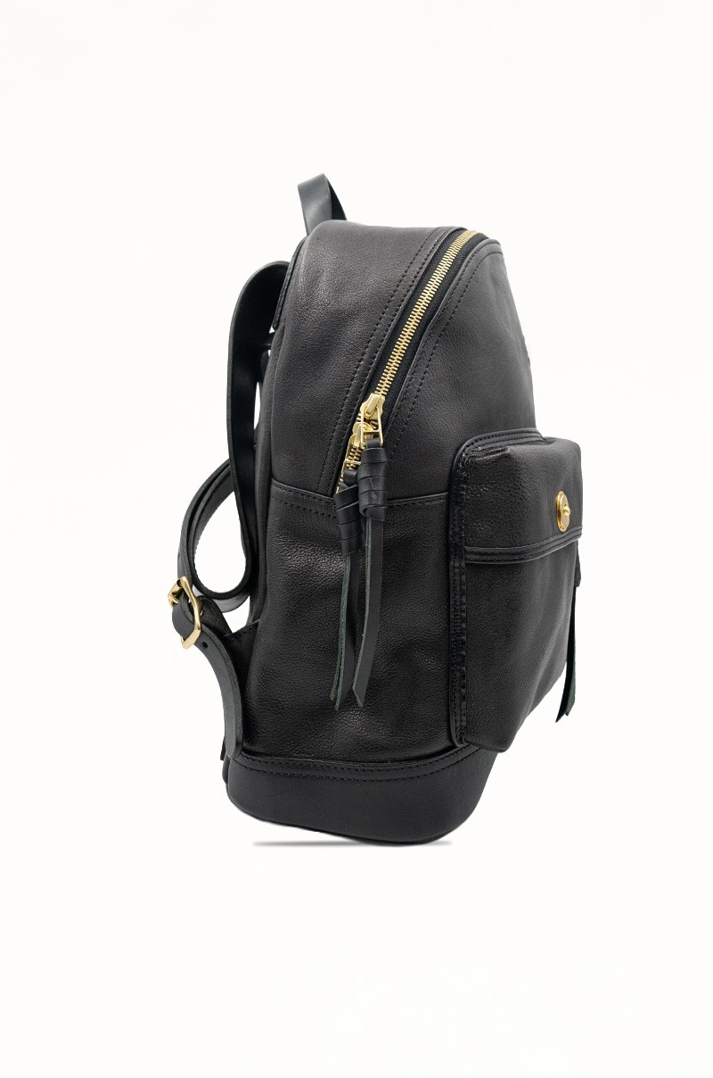 Mochila de Piel Negra con Bolsillos para Mujer Old Rowley - vista lateral