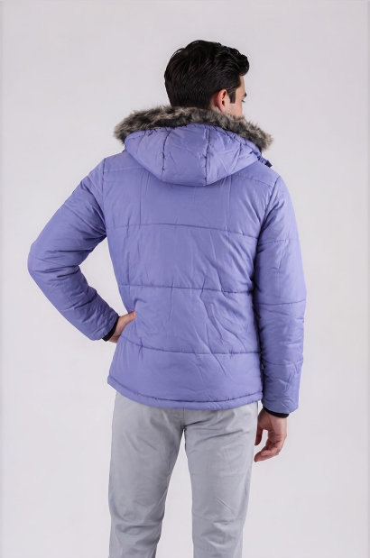 Chaqueta Acolchada Lila con Capucha y Pelo Old Rowley - vista trasera modelo
