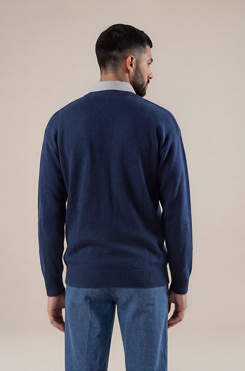 Jersey de punto azul marino con cuello de pico Old Rowley, vista de espalda