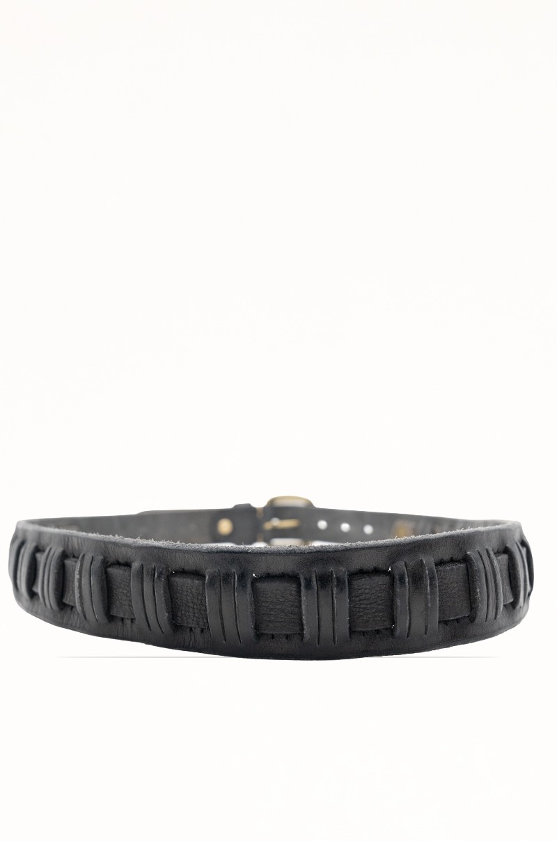 Cinturón de Piel Vacuna negro con Entrelazado Central Old Rowley - vista trasera circular